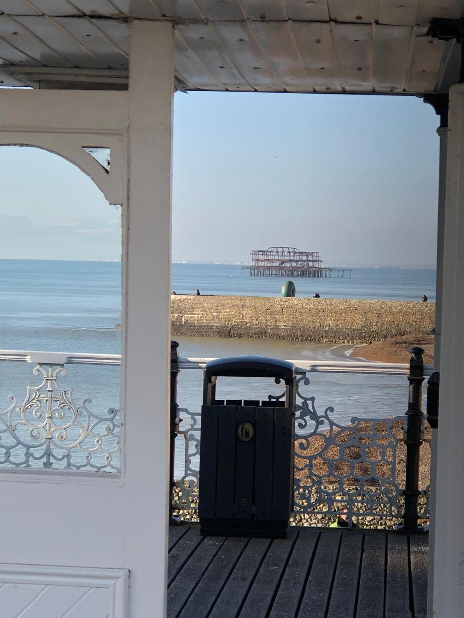 Seaside Flat With Sunny Garden.