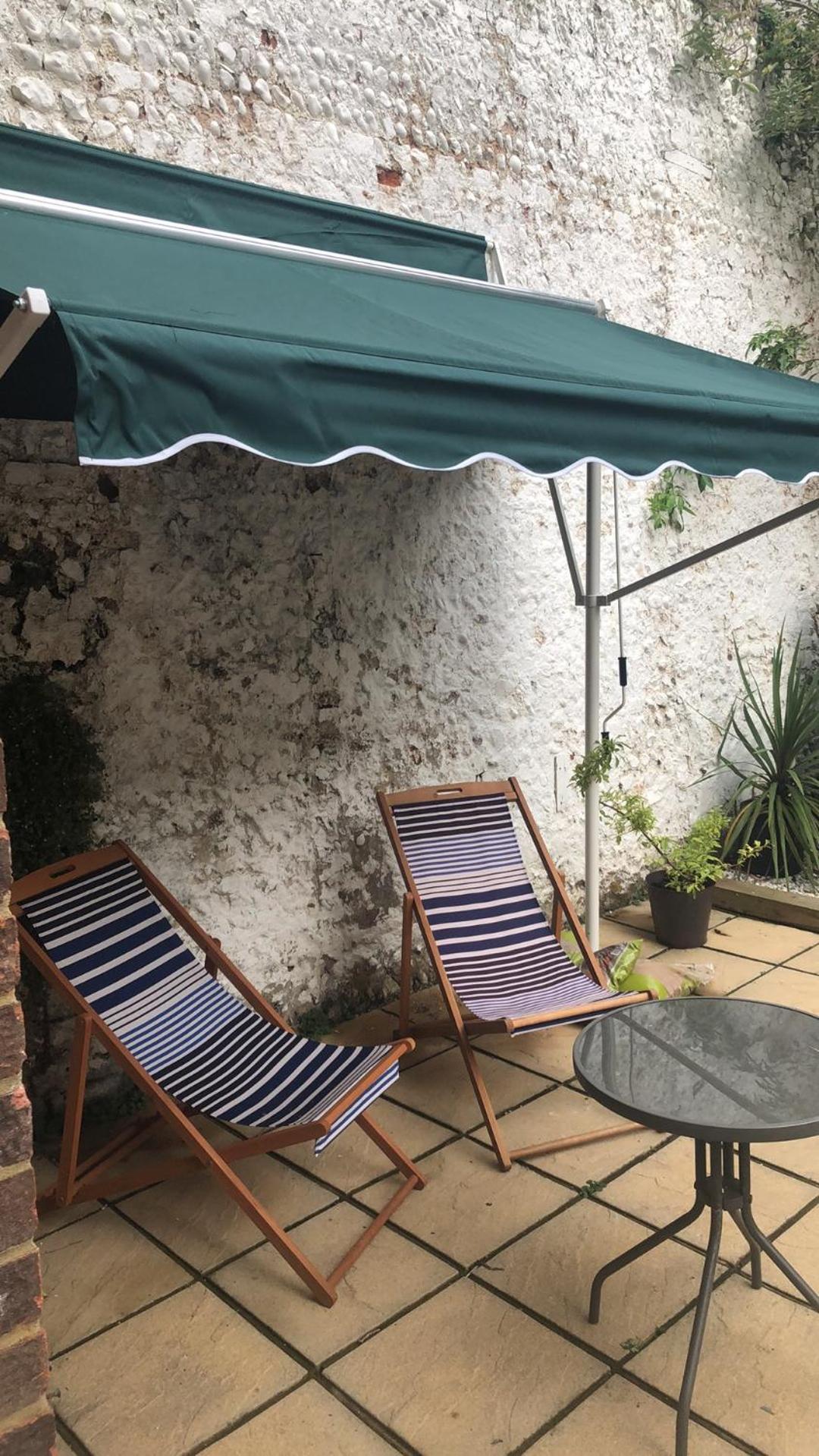 Apartment Seaside Flat With Sunny Garden. Brighton