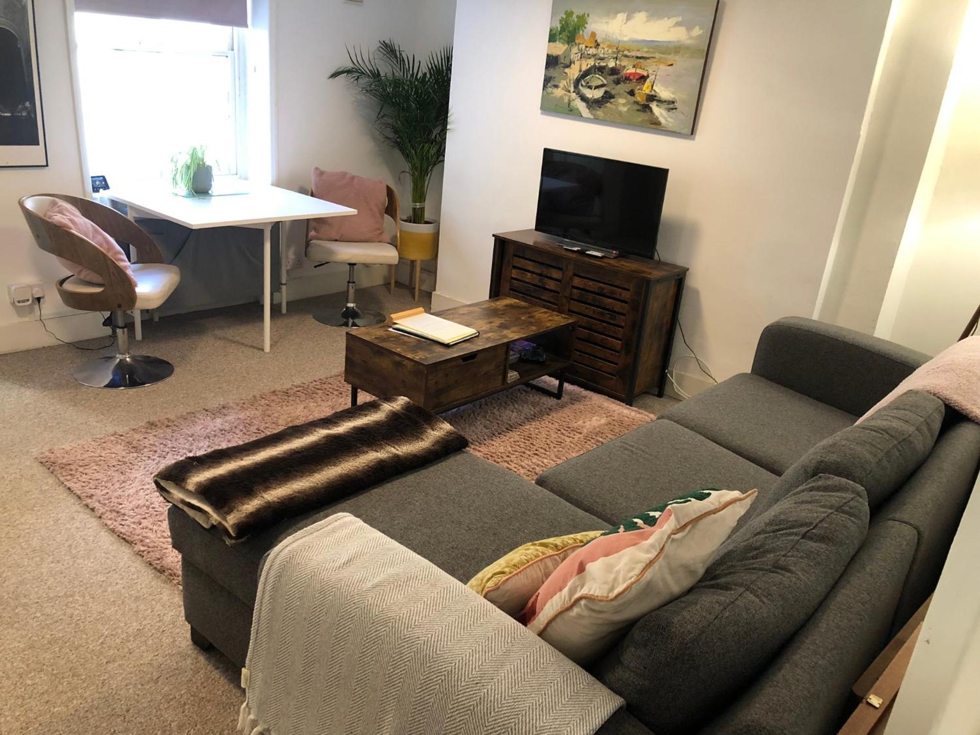 Appartamento Seaside Flat With Sunny Garden. *