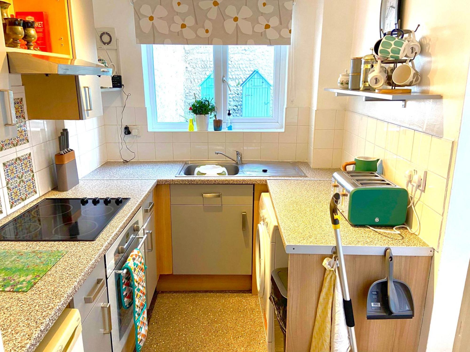 Appartamento Seaside Flat With Sunny Garden.